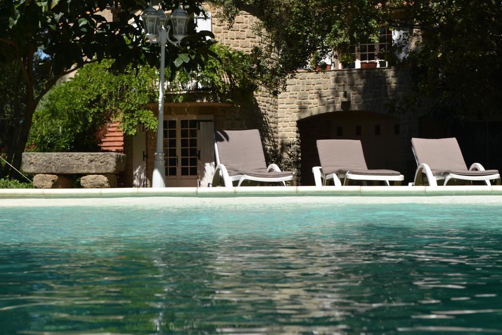 Mas Les Filaos Hotel Carpentras Exterior foto