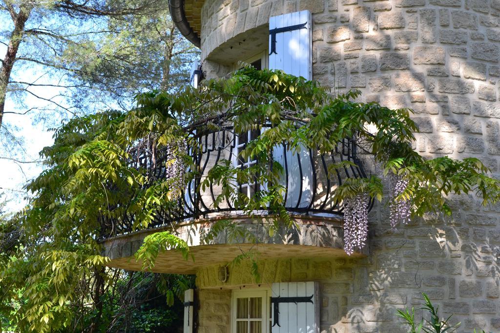Mas Les Filaos Hotel Carpentras Exterior foto
